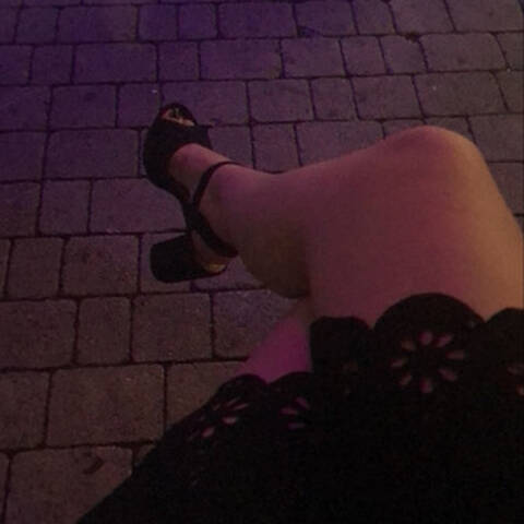 Public Photo of Leilaxxx