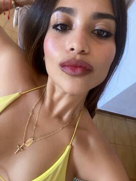 Public Photo of AlishaFox